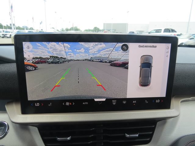 Used 2025 Ford Explorer Active RWD image 25