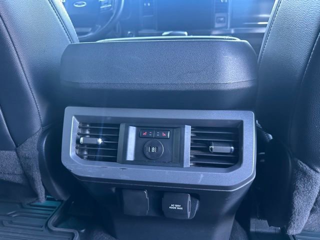 Used 2024 Ford F350 Lariat w/ FX4 Off-Road Package image 32