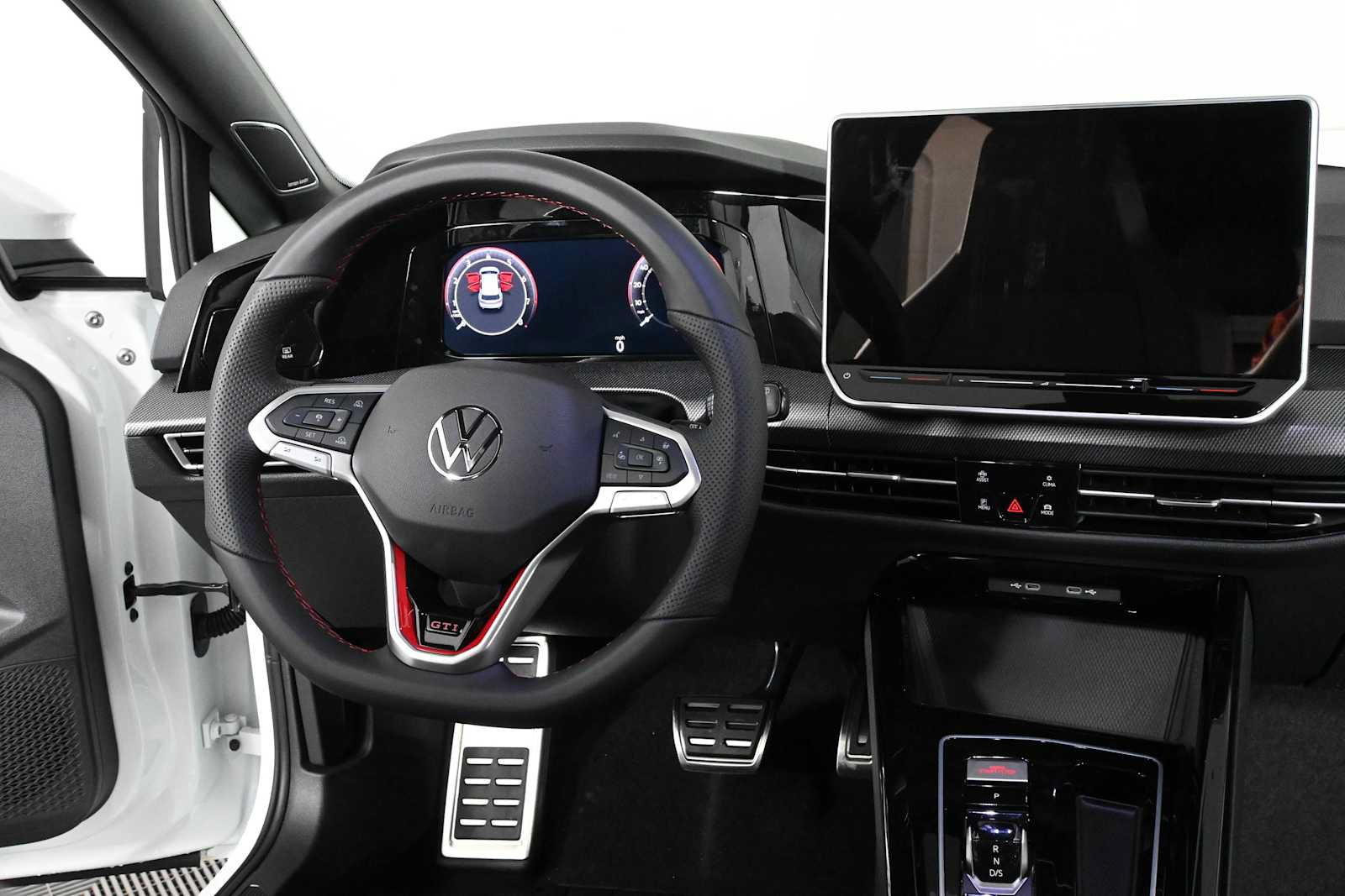 New 2026 Volkswagen GTI SE FWD image 3