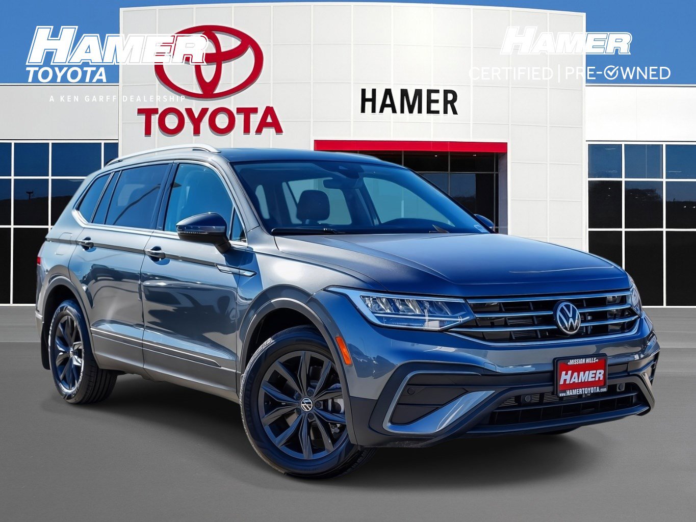 Used 2024 Volkswagen Tiguan SE video 1