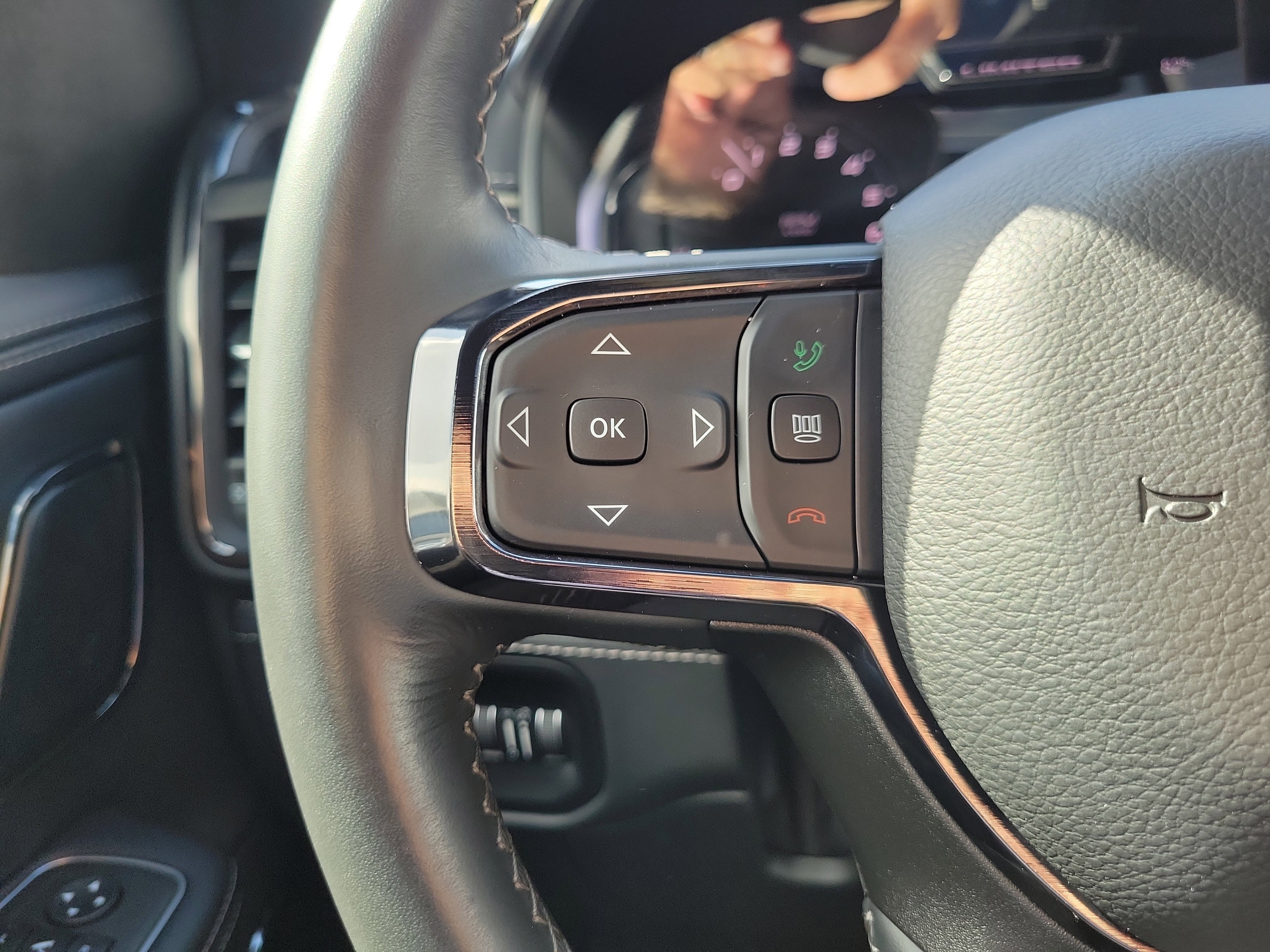 Used 2024 RAM 1500 Limited AWD/4WD image 20