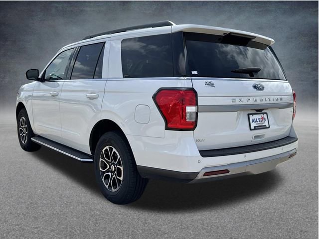 Used 2023 Ford Expedition XLT AWD/4WD image 6