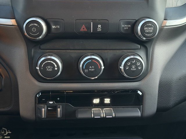 Used 2023 RAM 2500 Big Horn w/ Level 1 Equipment Group image 31