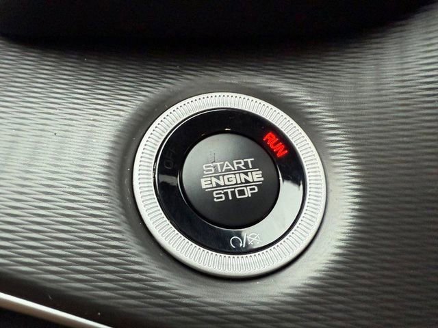 New 2025 Jeep Grand Cherokee L Altitude image 25