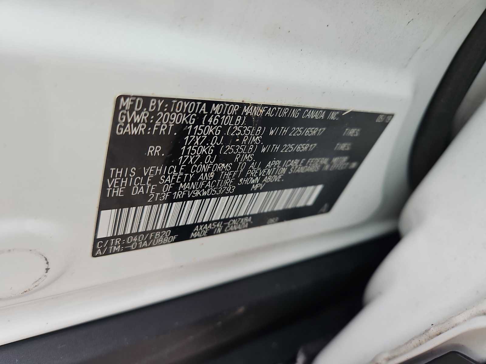 Used 2019 Toyota RAV4 LE w/ Carpet Mat Package AWD/4WD image 14