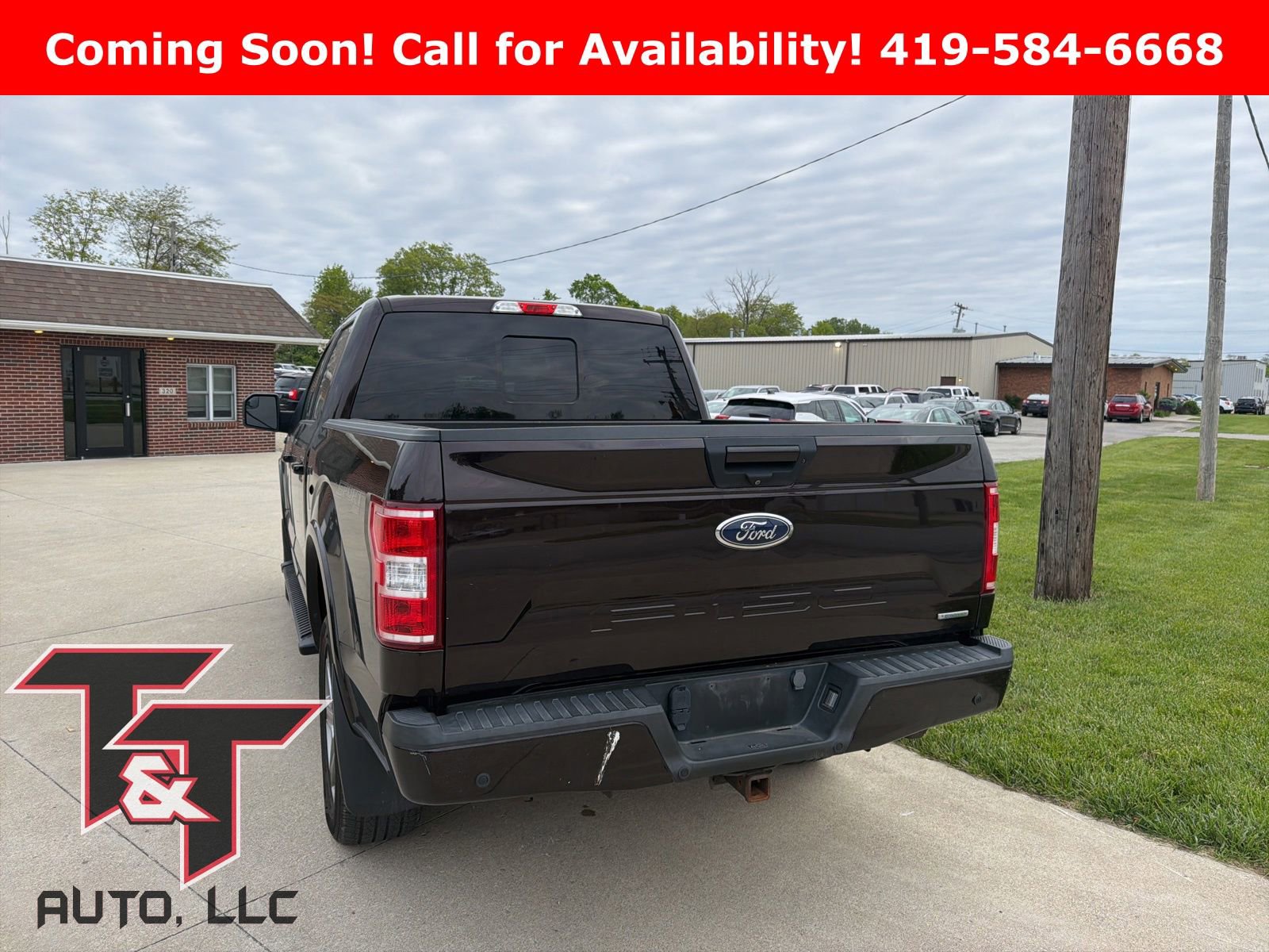Used 2018 Ford F150 XLT w/ Equipment Group 302A Luxury AWD/4WD image 3