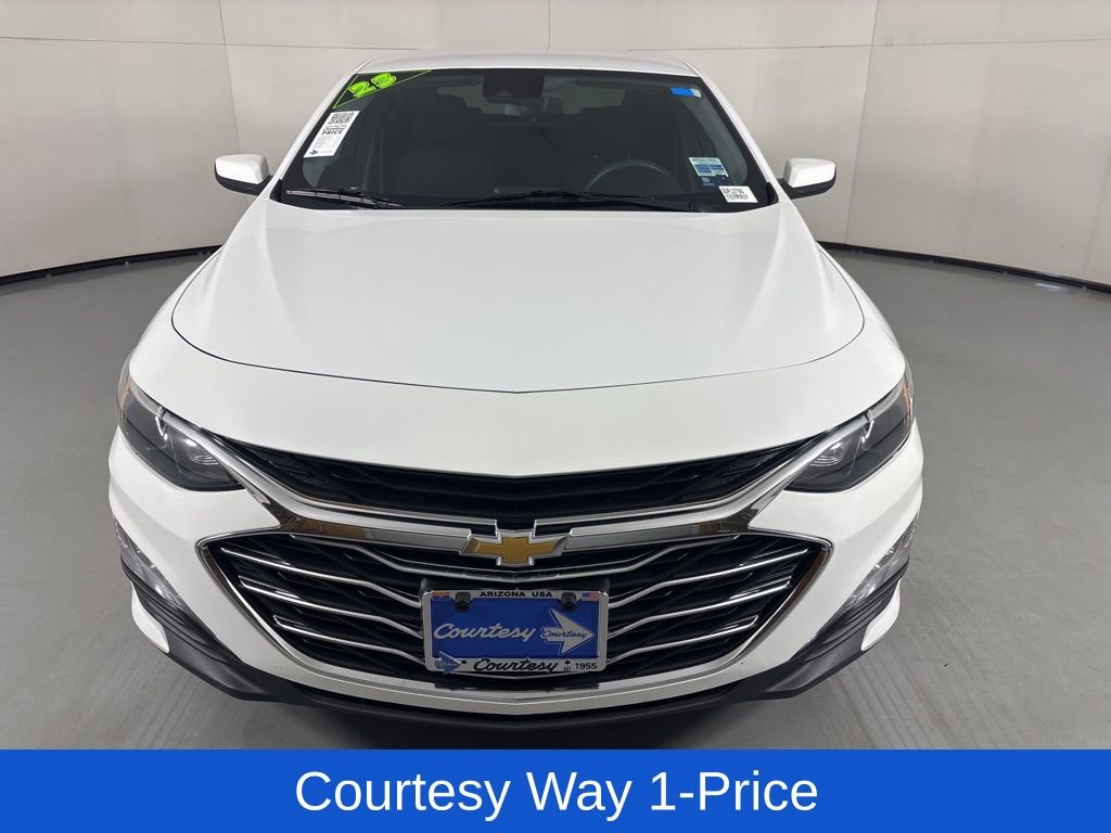 Used 2023 Chevrolet Malibu LT FWD image 4