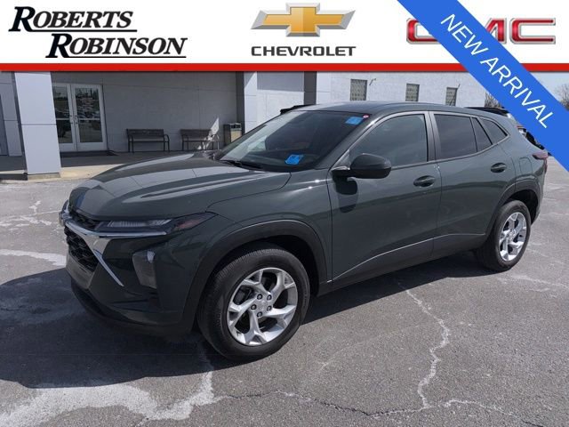 Used 2025 Chevrolet Trax LS w/ LS Convenience Package