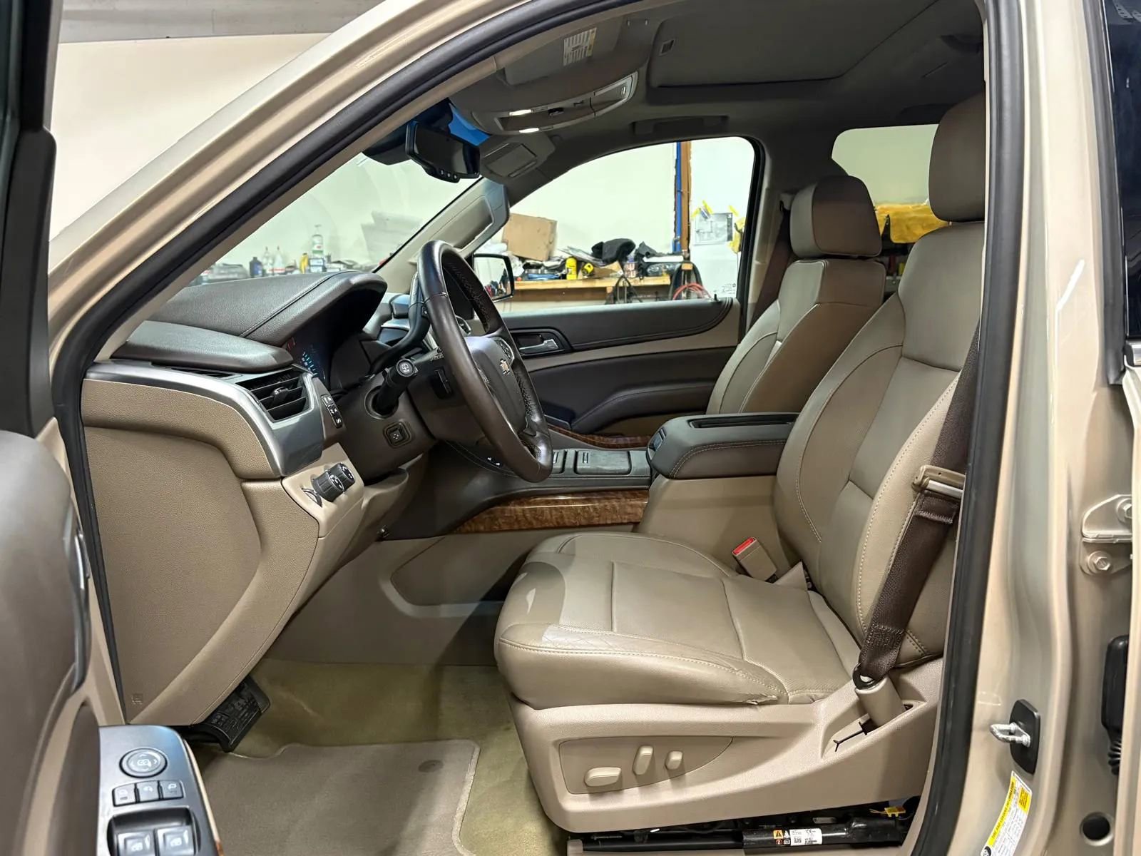 Used 2017 Chevrolet Tahoe Premier image 17