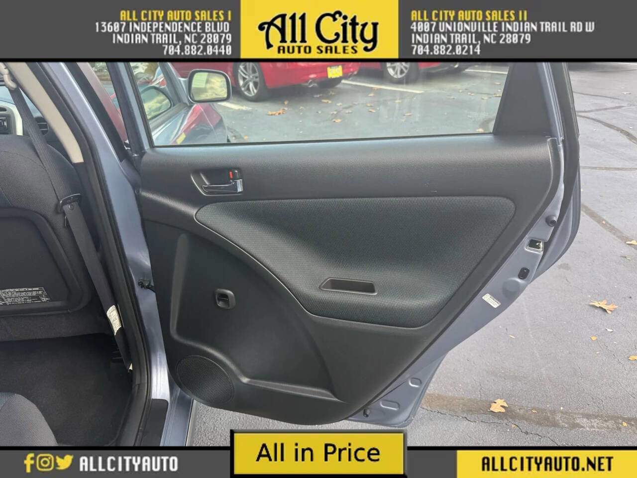 Used 2008 Toyota Matrix XR image 15