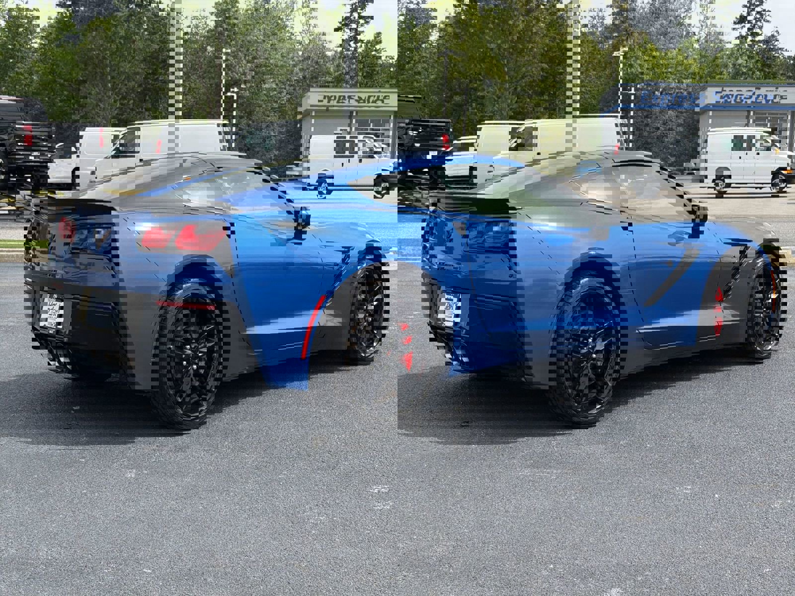 Used 2016 Chevrolet Corvette Stingray Coupe w/ 2LT Preferred Equipment Group image 10