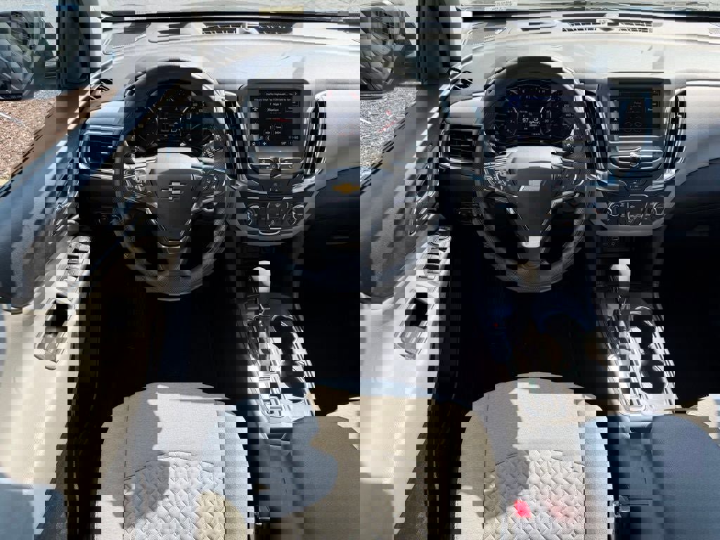 Used 2024 Chevrolet Equinox LS w/ LS Convenience Package image 26