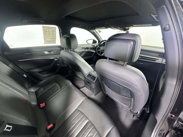 Used 2021 Audi A6 2.0T Premium image 13