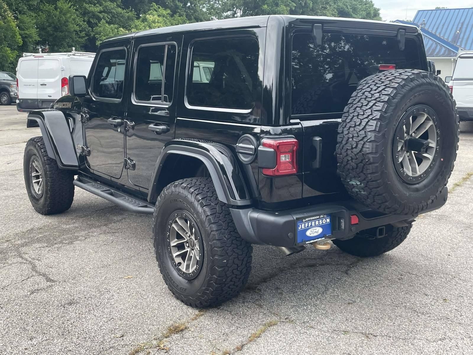 Used 2024 Jeep Wrangler Unlimited Rubicon 392 w/ Dual Top Group AWD/4WD image 7