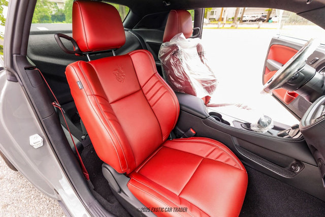 Used 2023 Dodge Challenger SRT Hellcat Redeye image 34