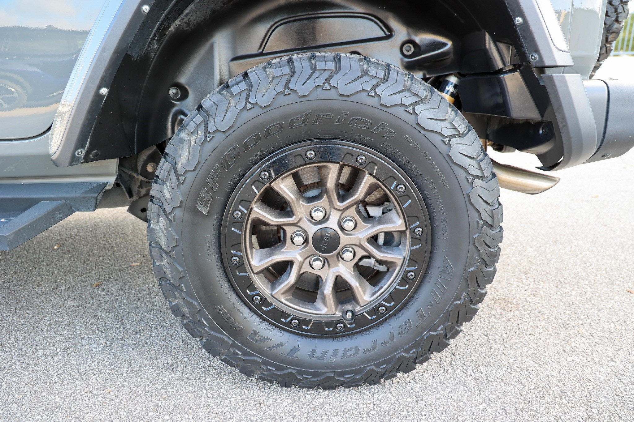 Used 2022 Jeep Wrangler Unlimited Rubicon w/ Trailer Tow Package AWD/4WD image 20