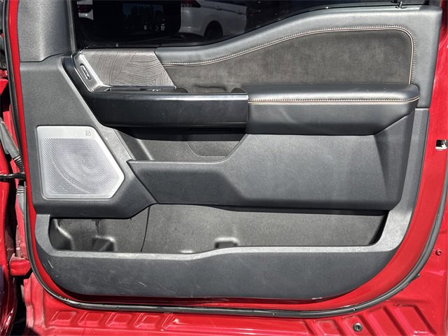 Used 2023 Ford F350 Platinum w/ FX4 Off-Road Package image 16