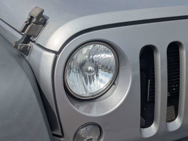 Used 2017 Jeep Wrangler Unlimited Sport w/ Quick Order Package 24S AWD/4WD image 9