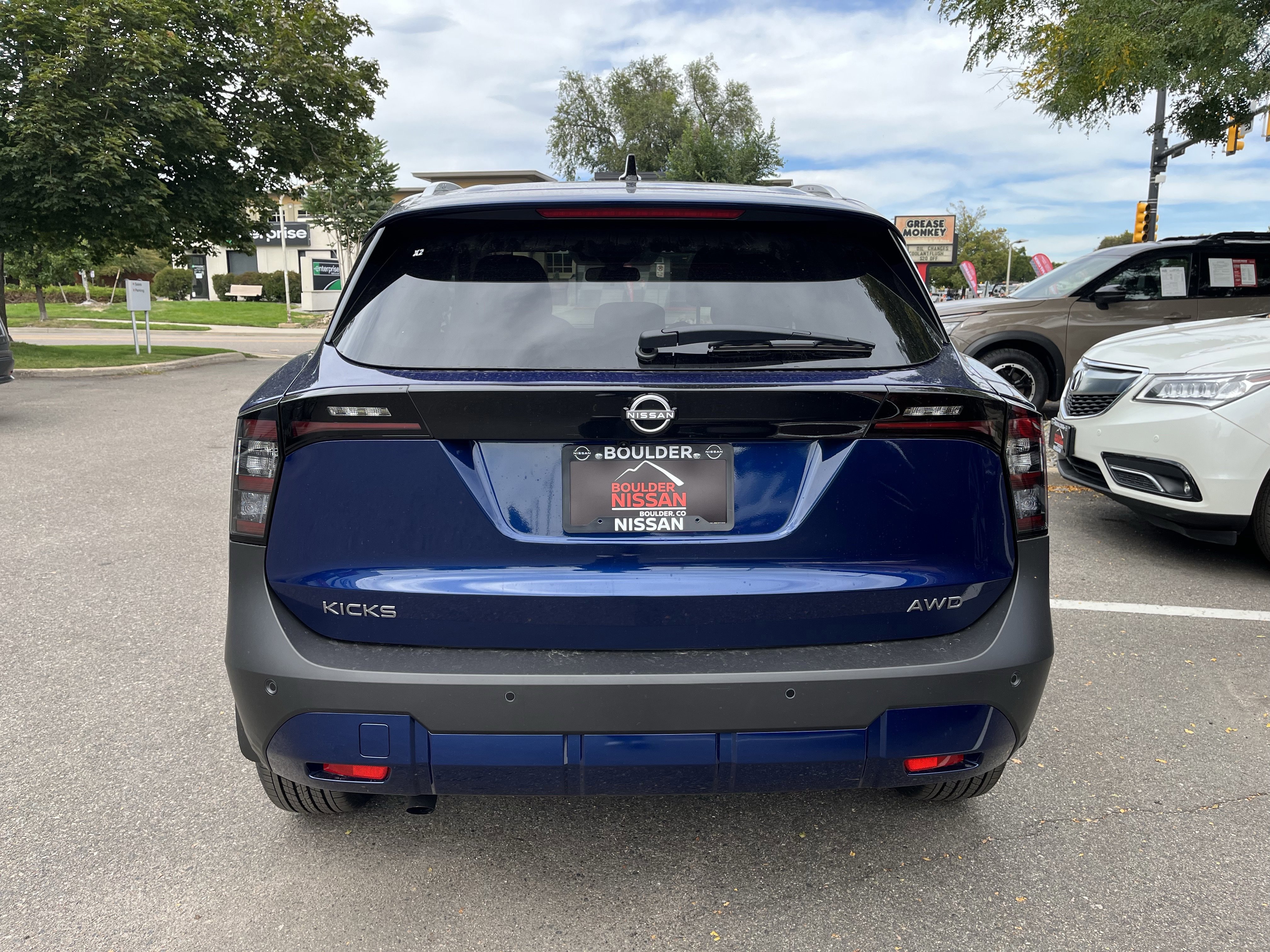 New 2026 Nissan Kicks SV image 6