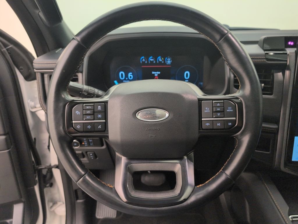 Used 2023 Ford Expedition Platinum image 35
