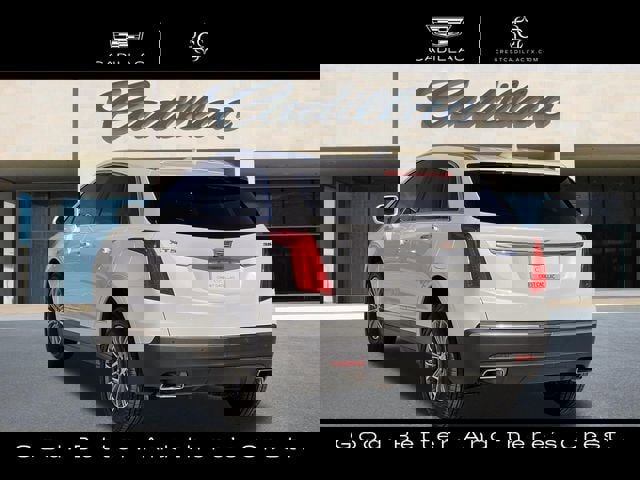 Used 2018 Cadillac XT5 Luxury w/ Driver Awareness Package FWD image 8