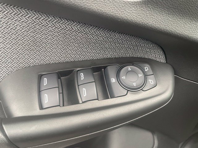 Used 2023 Chevrolet TrailBlazer LT w/ Convenience Package FWD image 10