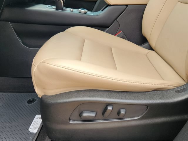 Used 2024 Cadillac XT4 Luxury FWD image 23