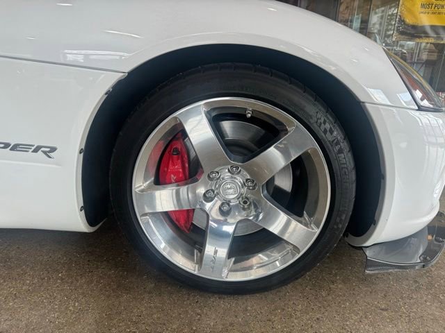 Used 2009 Dodge Viper SRT-10 w/ Aero Group RWD image 16