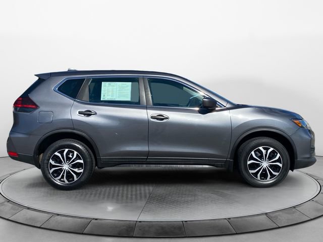 Used 2018 Nissan Rogue S image 6