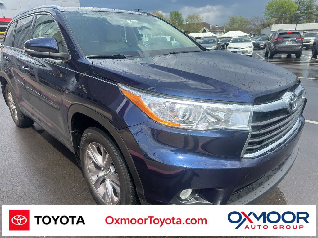 Used 2015 Toyota Highlander XLE image 1