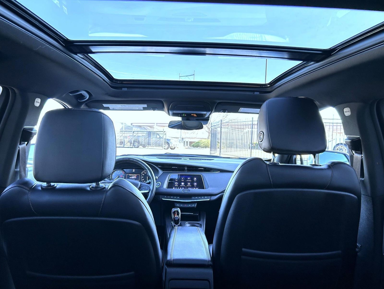 Used 2023 Cadillac XT4 Sport w/ Cold Weather Package image 23