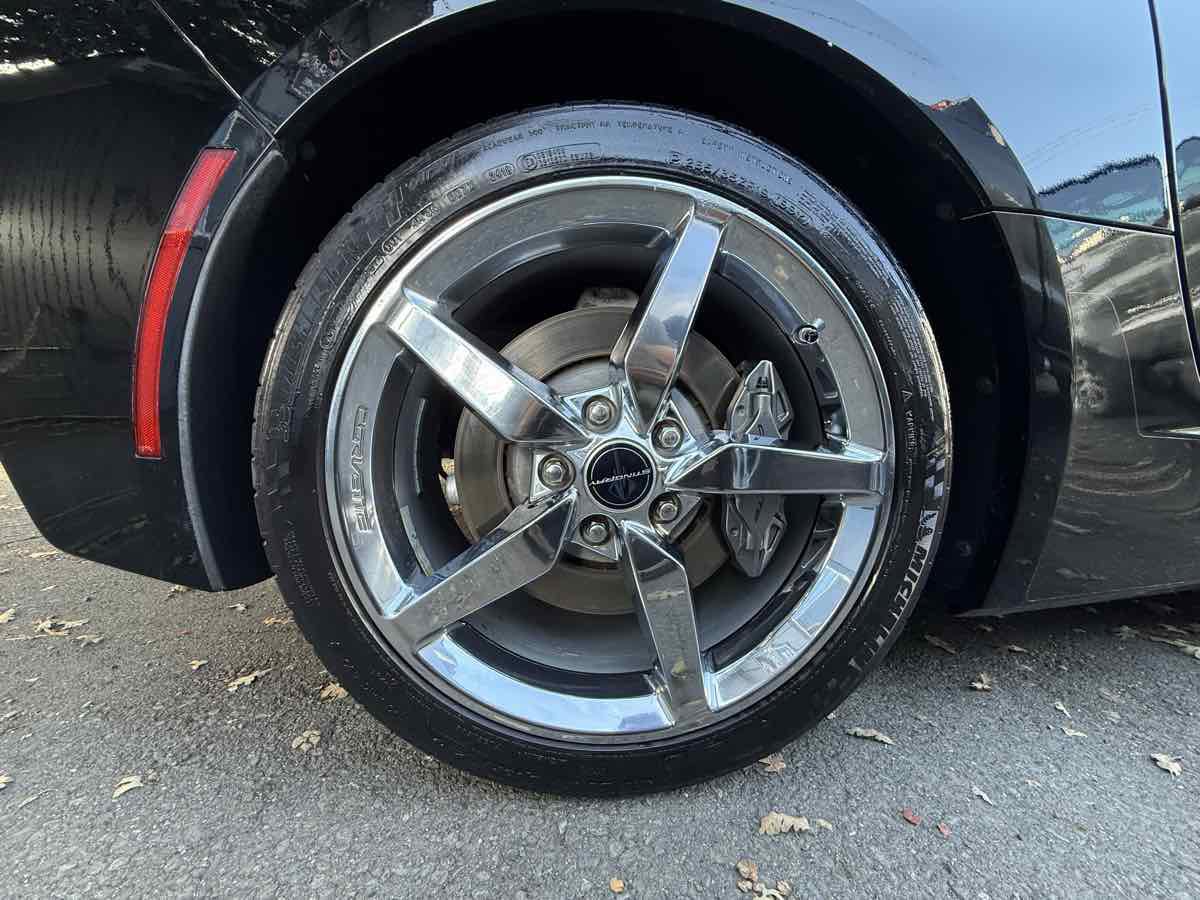 Used 2014 Chevrolet Corvette Stingray Coupe w/ 3LT Preferred Equipment Group image 25