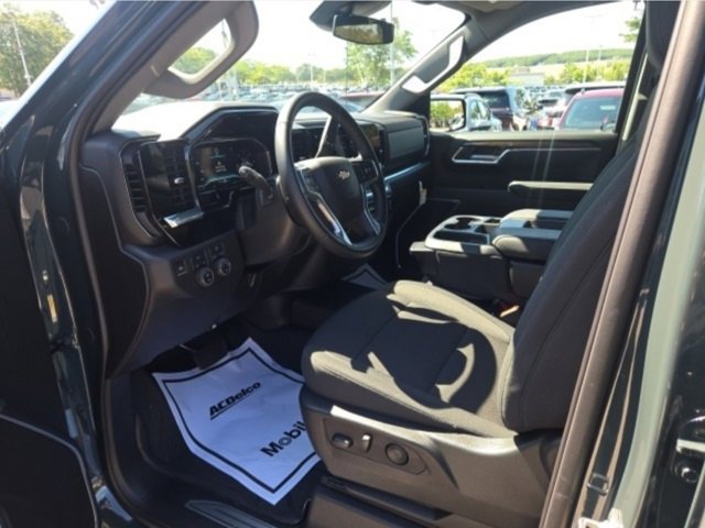 New 2025 Chevrolet Silverado 1500 LT image 12