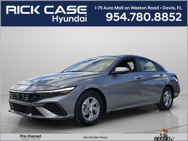 Used 2024 Hyundai Elantra SE