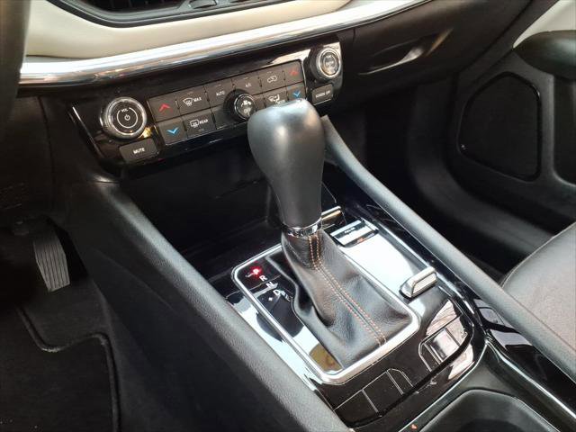 Used 2022 Jeep Compass Limited AWD/4WD image 16