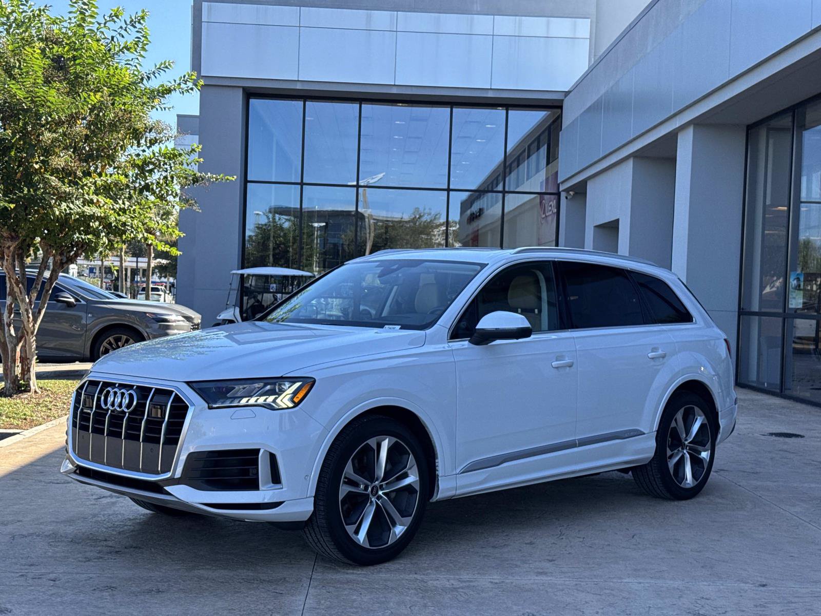 Used 2024 Audi Q7 3.0T Prestige AWD/4WD image 7