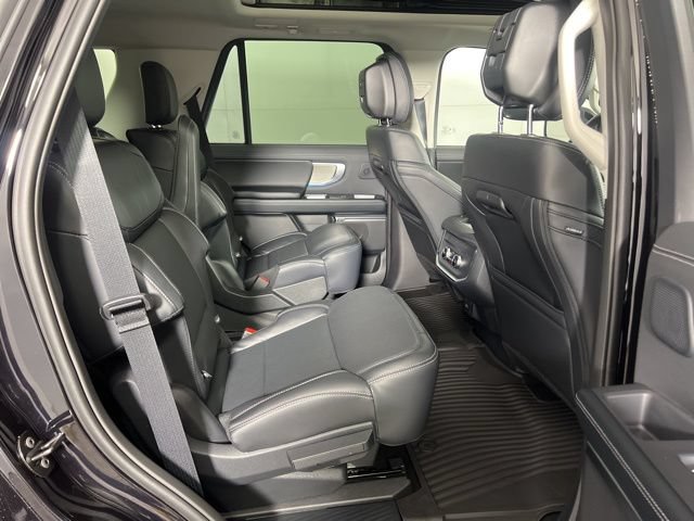 New 2026 Ford Expedition Platinum w/ Driver's Package AWD/4WD image 13