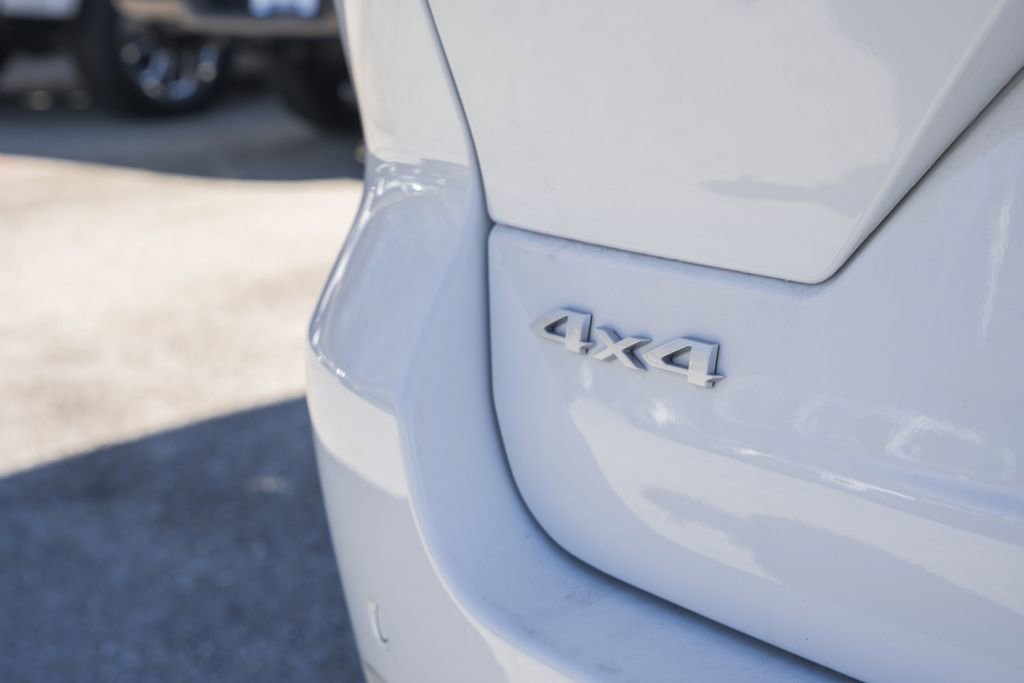 New 2025 Jeep Grand Cherokee Laredo X w/ Luxury Tech Group I image 8