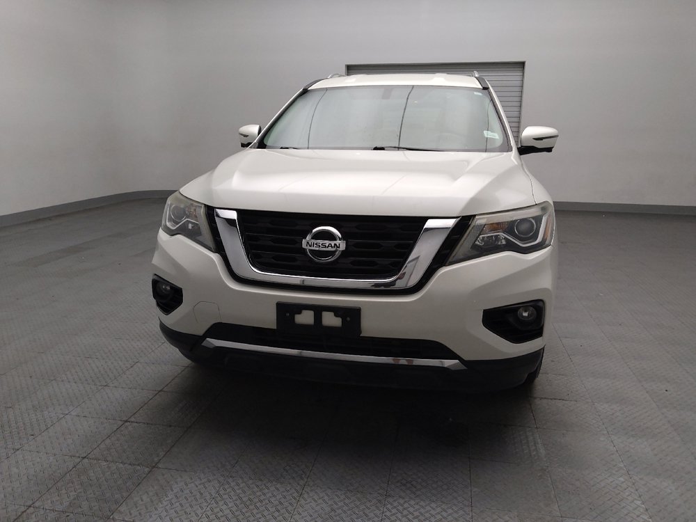 Used 2018 Nissan Pathfinder SL AWD/4WD image 15
