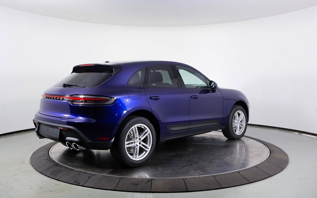 Used 2025 Porsche Macan image 29