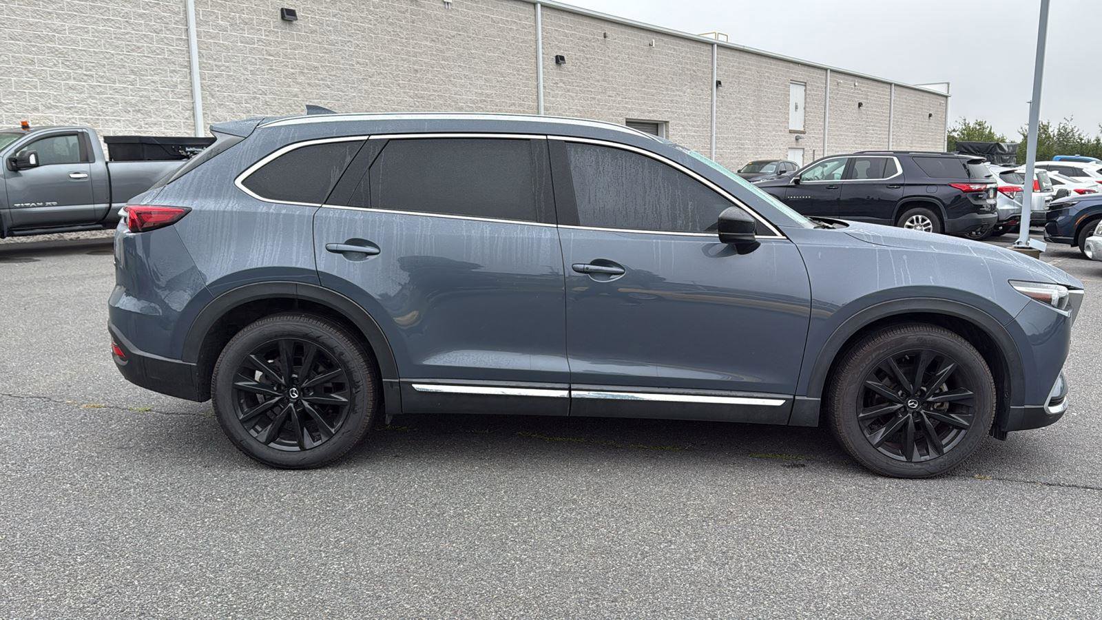 Certified 2022 MAZDA CX-9 Carbon Edition image 4