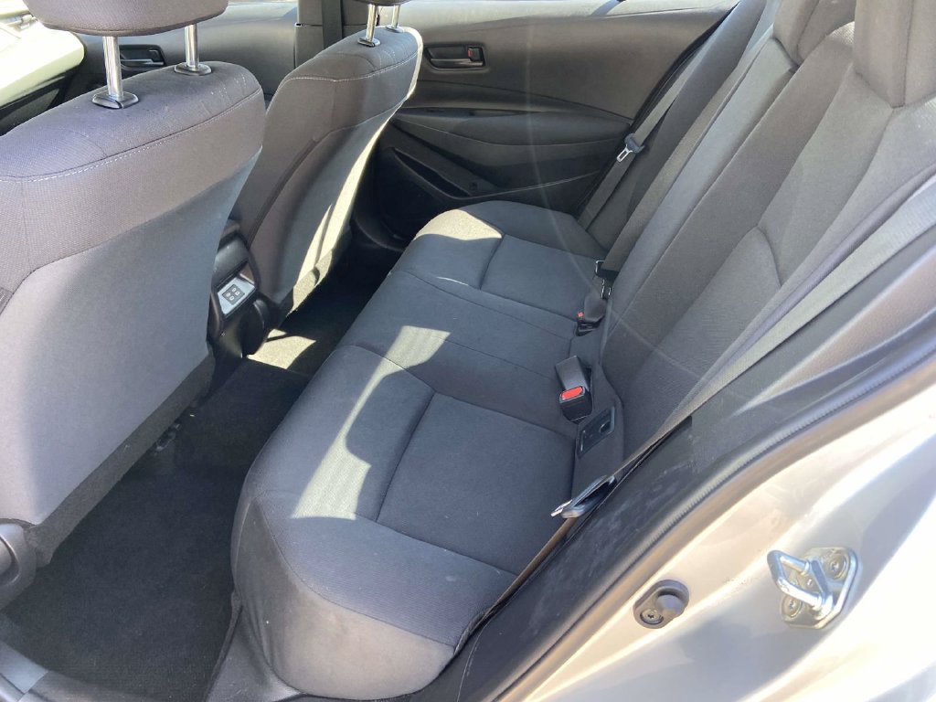 Used 2025 Toyota Corolla LE w/ Convenience Package FWD image 17