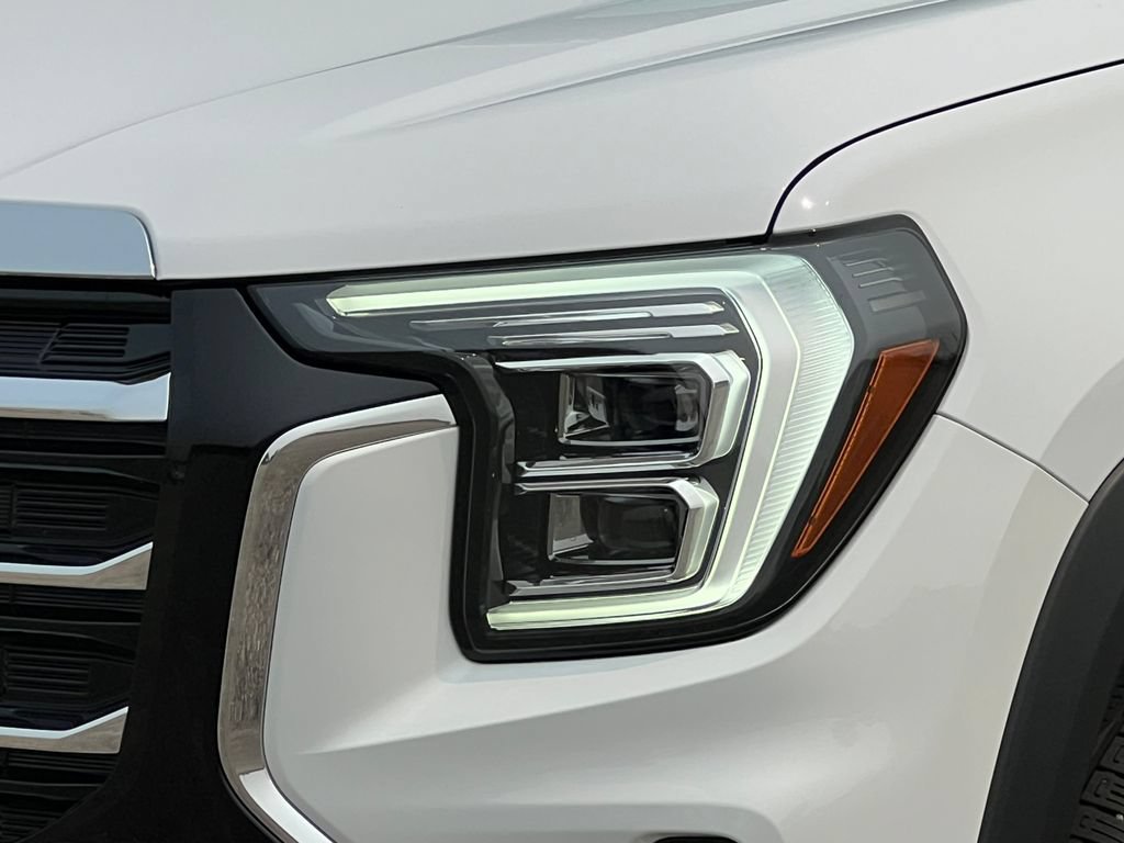 Used 2025 GMC Terrain Elevation w/ Elevation Premium Package AWD/4WD image 40