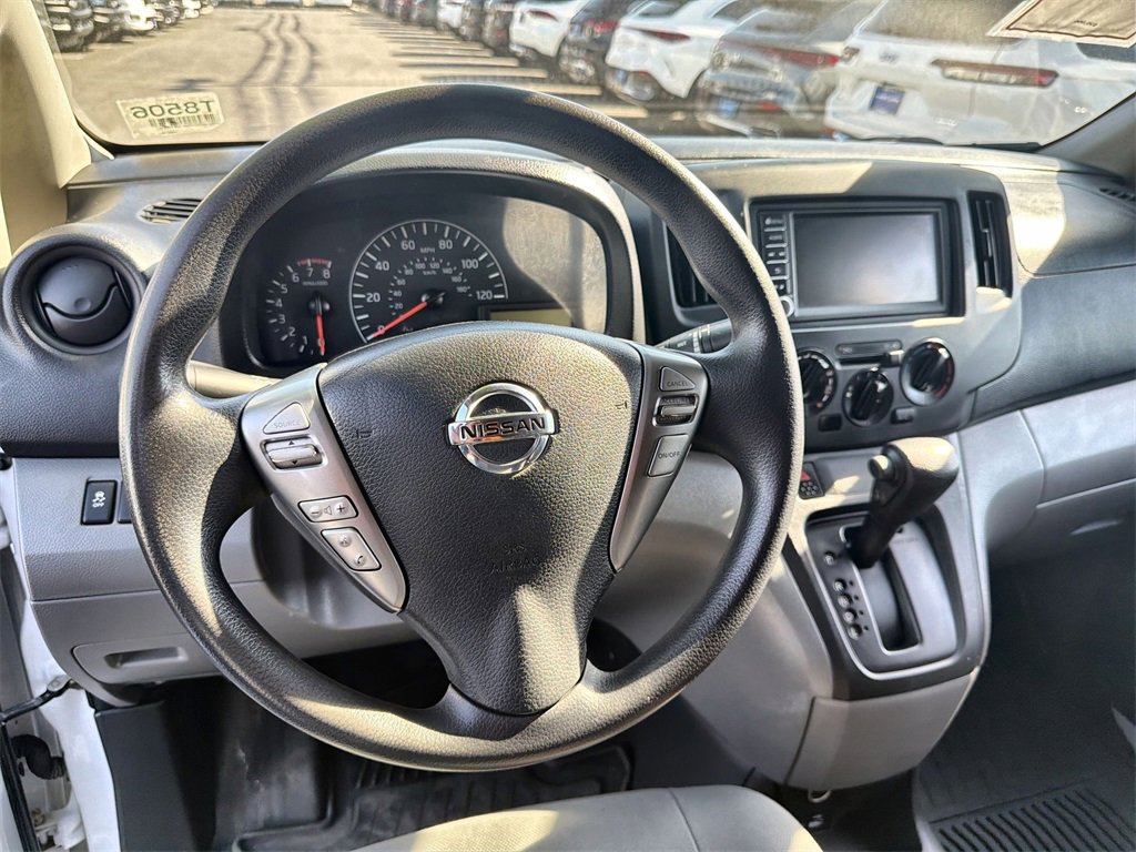 Used 2021 Nissan NV200 S image 11
