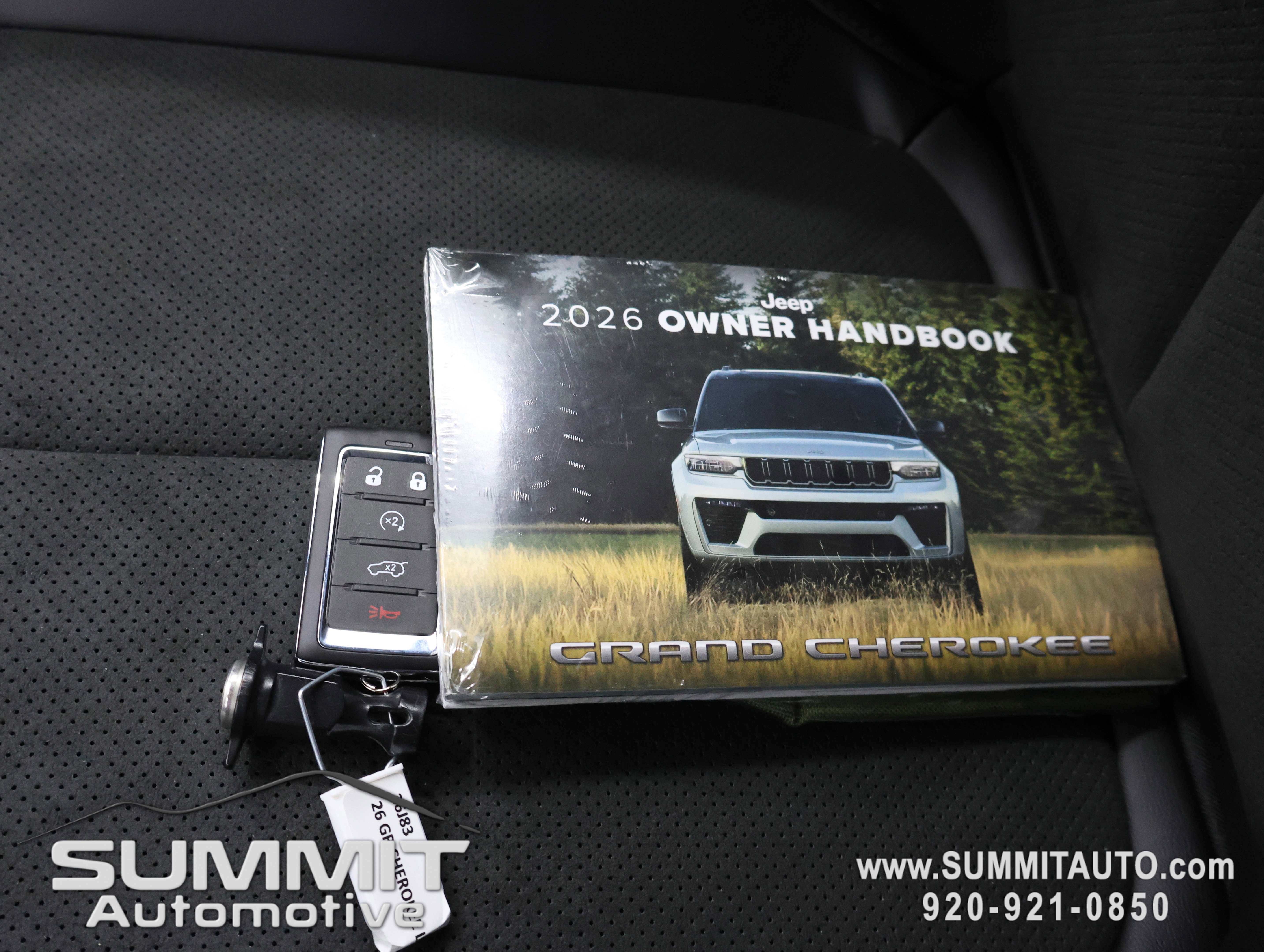 New 2026 Jeep Grand Cherokee L Laredo Altitude image 58