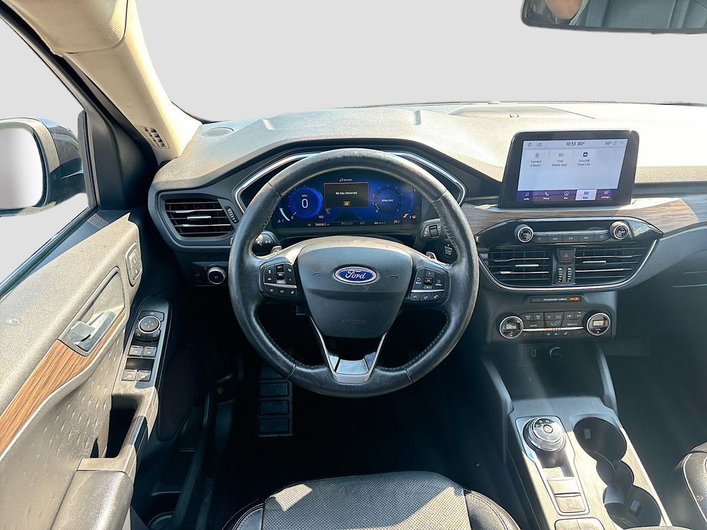 Used 2020 Ford Escape Titanium image 24