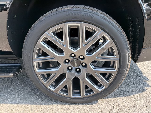 New 2026 GMC Yukon XL Denali Ultimate AWD/4WD image 26
