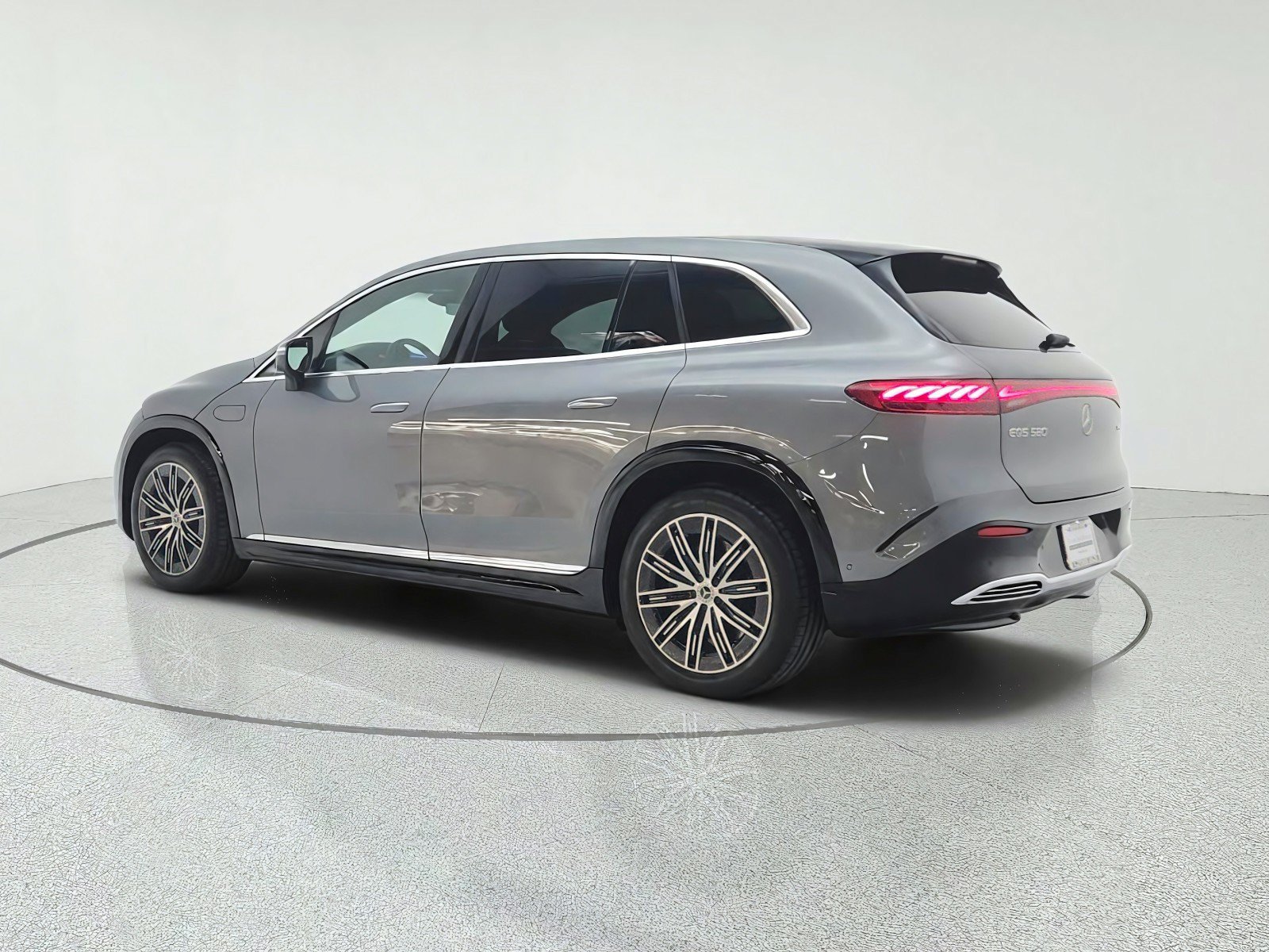 Certified 2023 Mercedes-Benz EQS 580 4MATIC SUV image 7