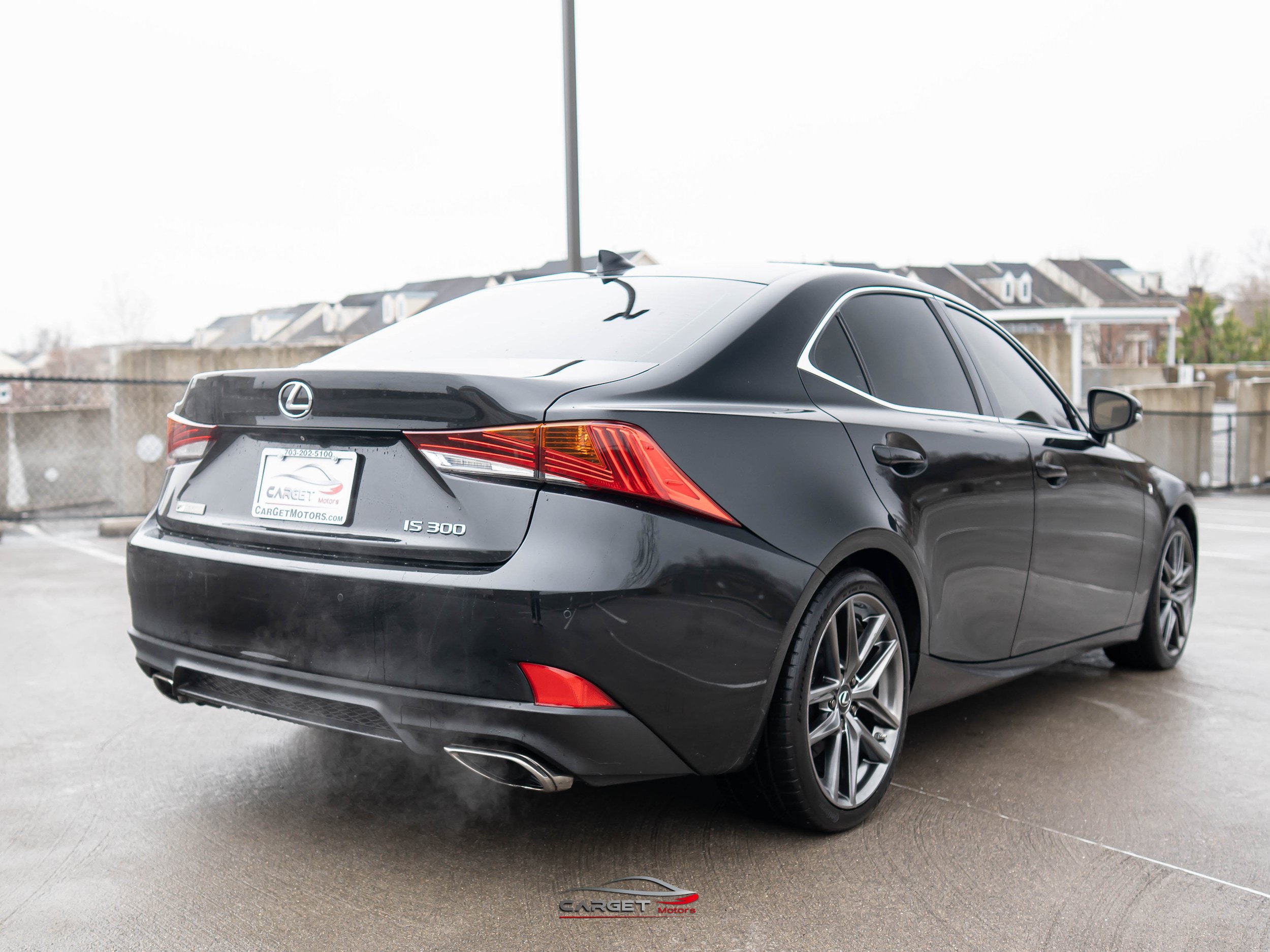 Used 2019 Lexus IS 300 F Sport w/ F Sport Package RWD image 7