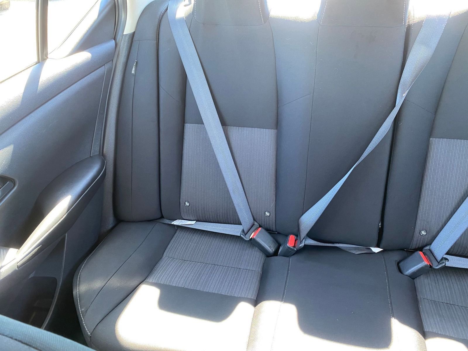 Used 2025 Nissan Sentra SV image 39